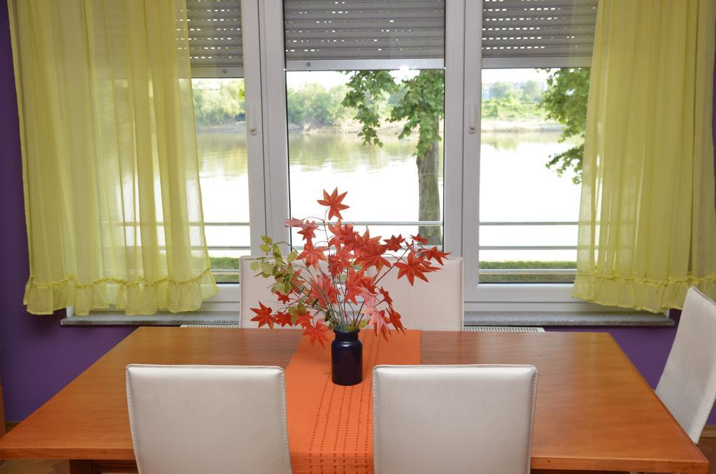 Guesthouse Sava Slavonski Brod Exterior foto